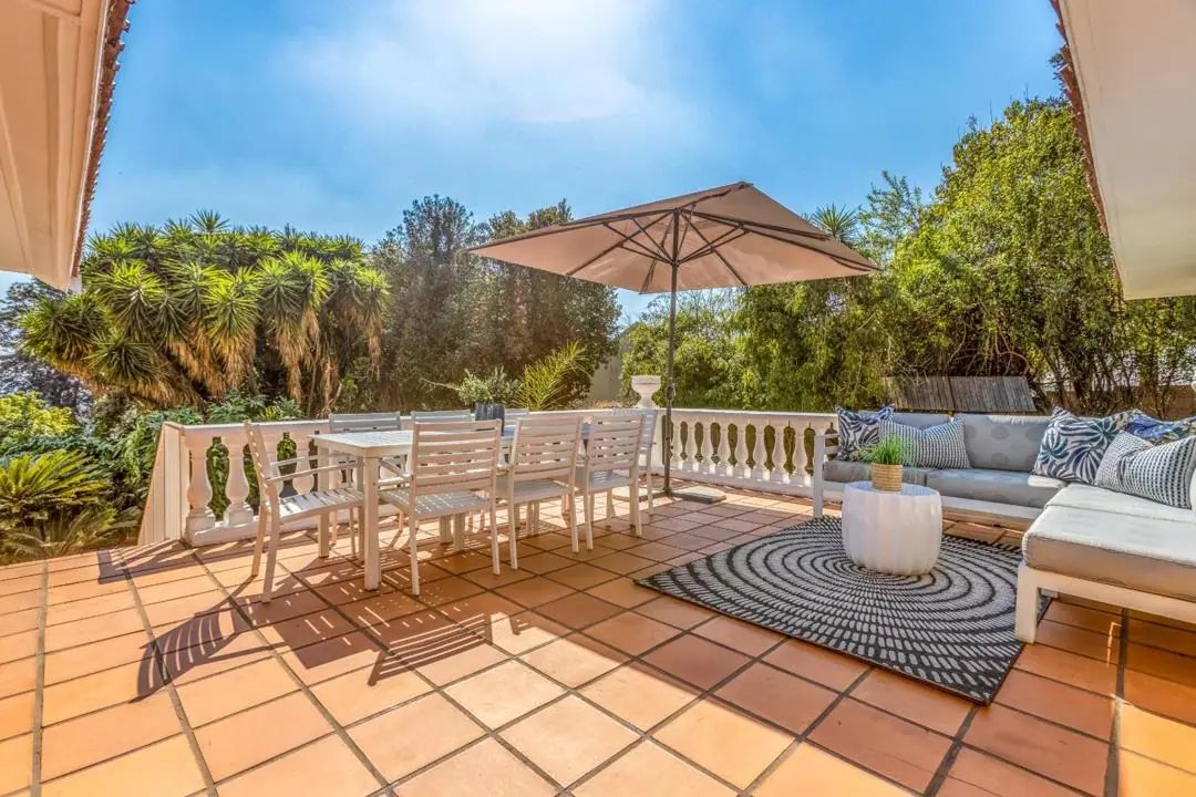 A family home with Northcliff views